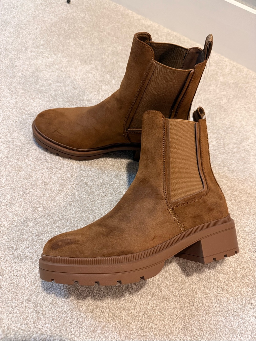 Rocket Dog Brown Suede Chelsea Lug Booties with plush foam sole
